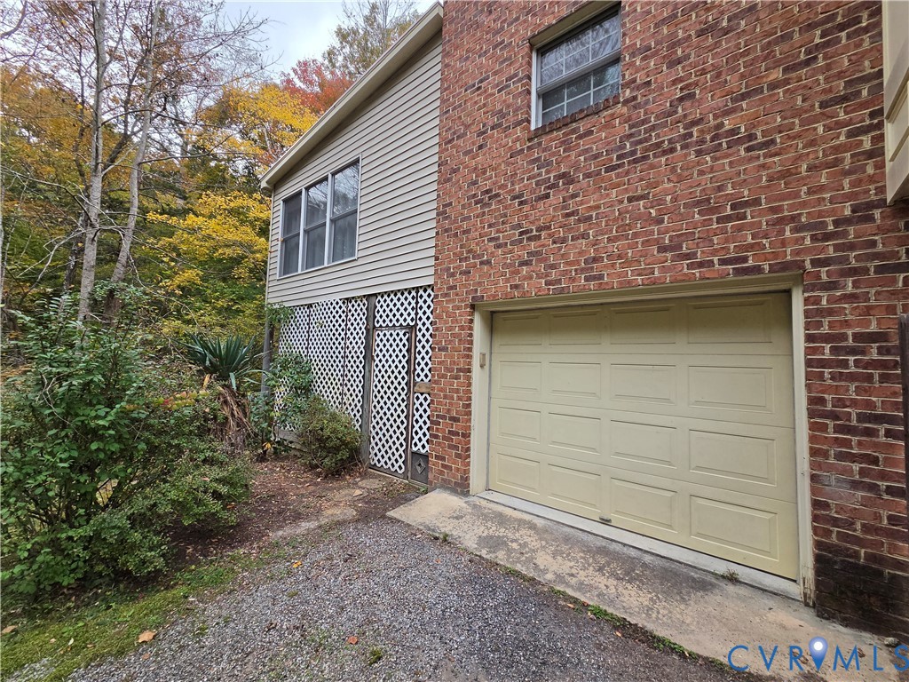 136 Popular Court, Farmville, VA 23901