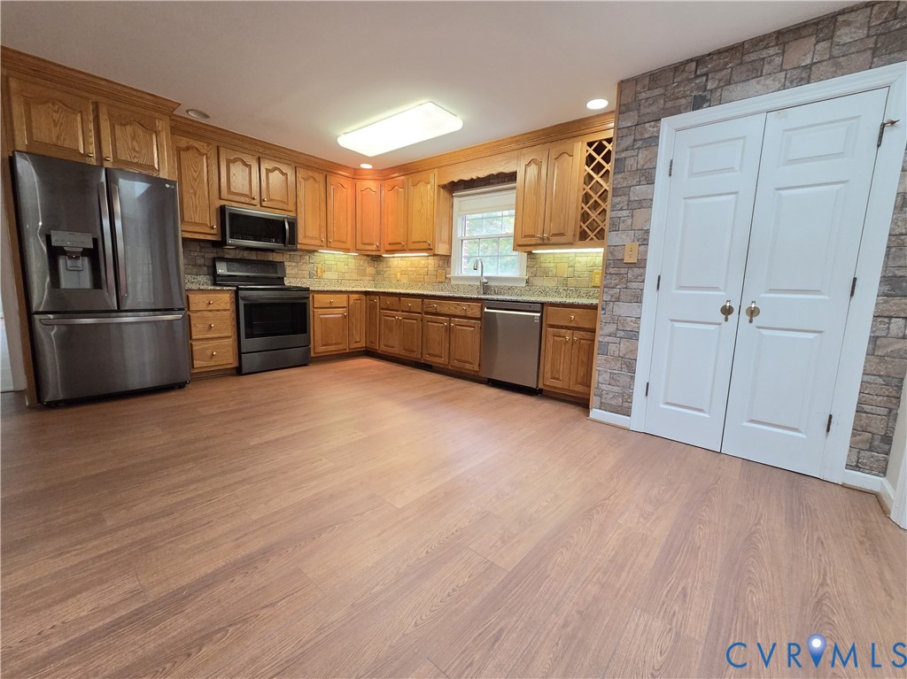 136 Popular Court, Farmville, VA 23901