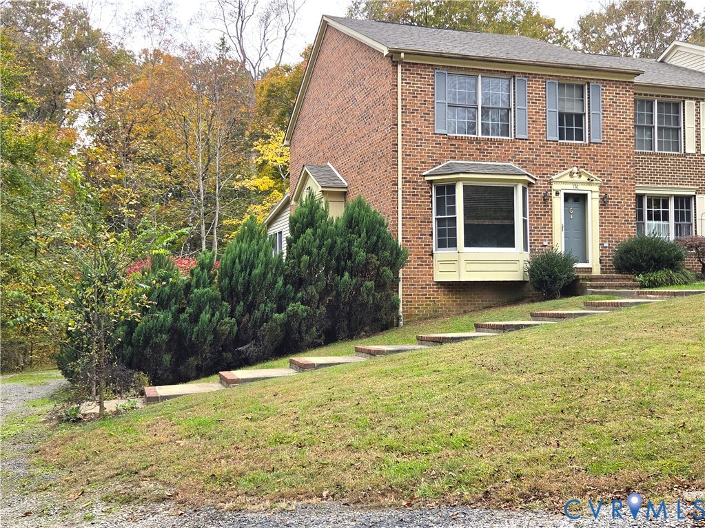 136 Popular Court, Farmville, VA 23901