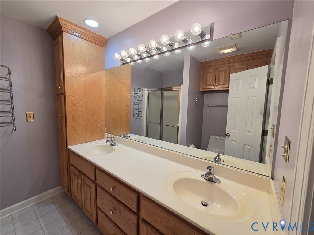 136 Popular Court, Farmville, VA 23901