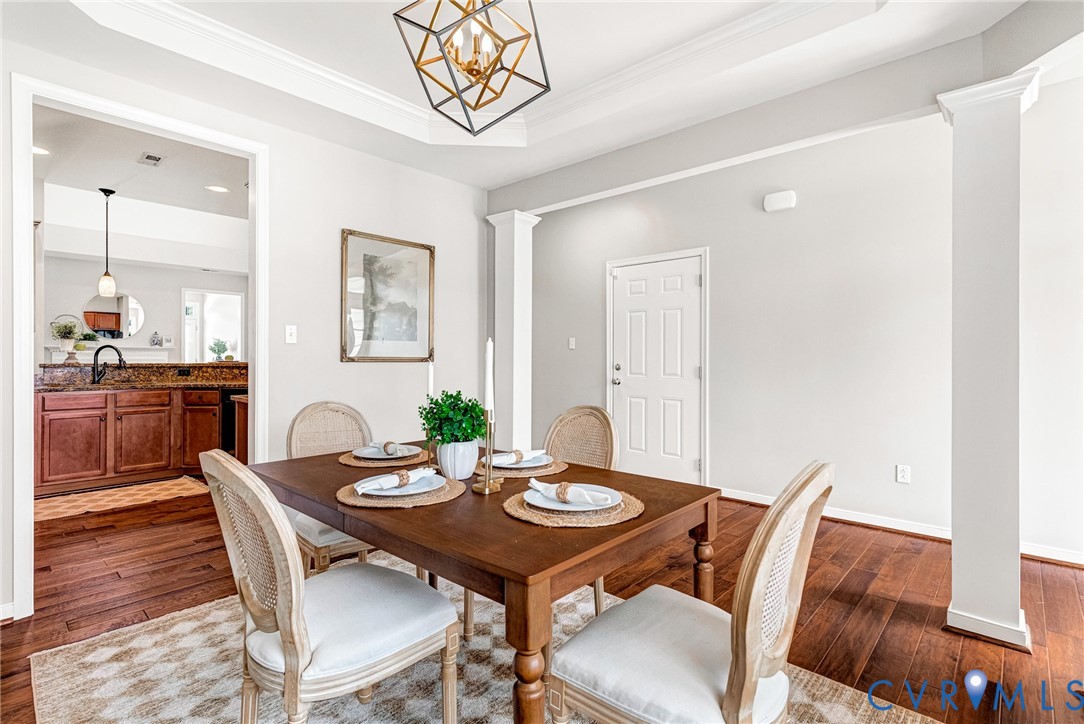 Tray ceiling with geometric light fixture Tray ceiling with geometric light fixture