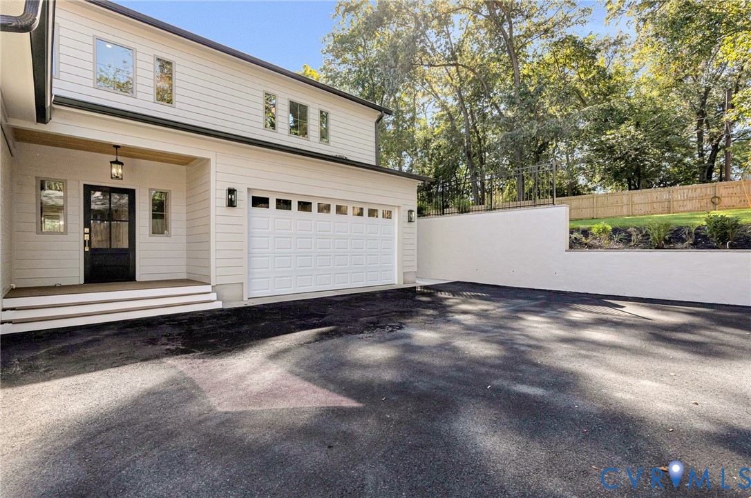 404 Waveny Road, Westham, Henrico, VA 23229