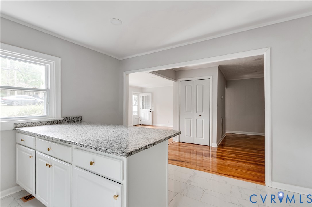 1207 W Osborn Road, Farmville, VA 23901