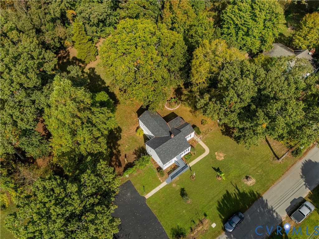 1207 W Osborn Road, Farmville, VA 23901