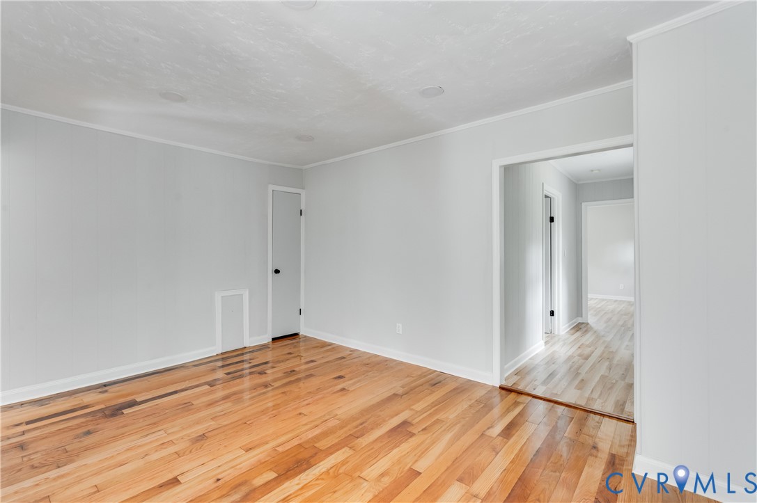 1207 W Osborn Road, Farmville, VA 23901