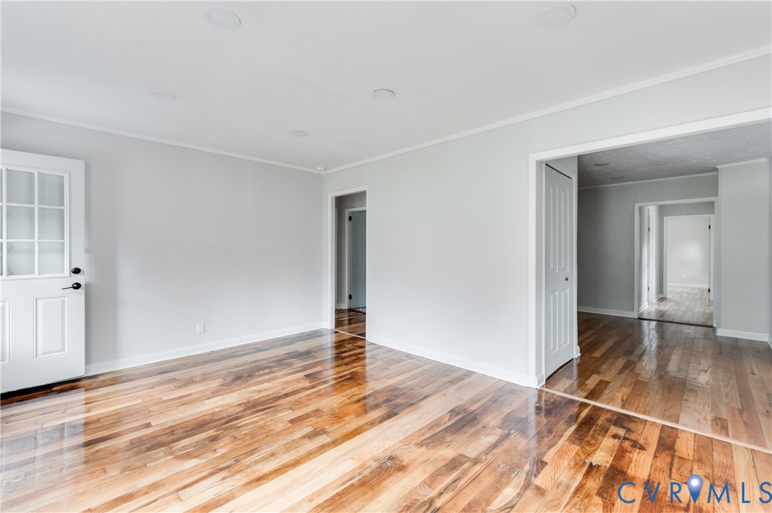 1207 W Osborn Road, Farmville, VA 23901