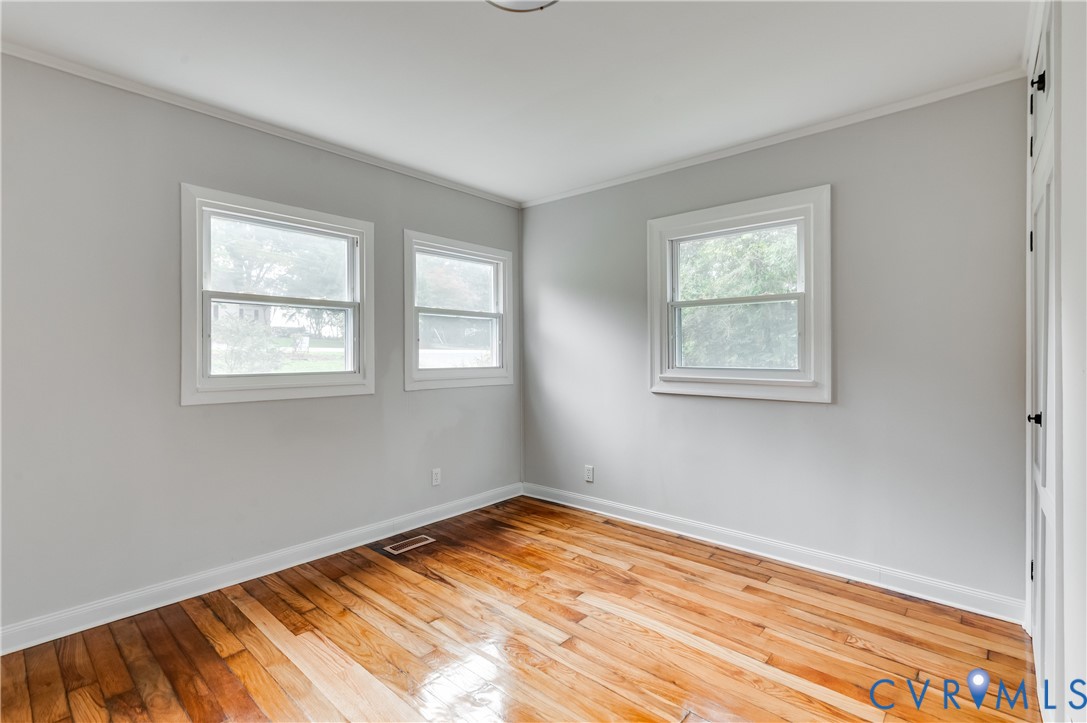 1207 W Osborn Road, Farmville, VA 23901