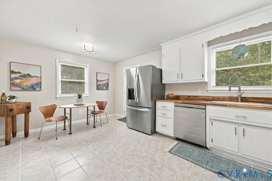 3540 Maple Ridge Lane, Oak Ridge Estates, Prince George, VA 23860