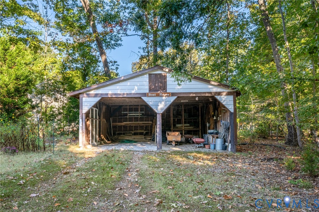 12518 Second Branch Road, Chesterfield, VA 23838