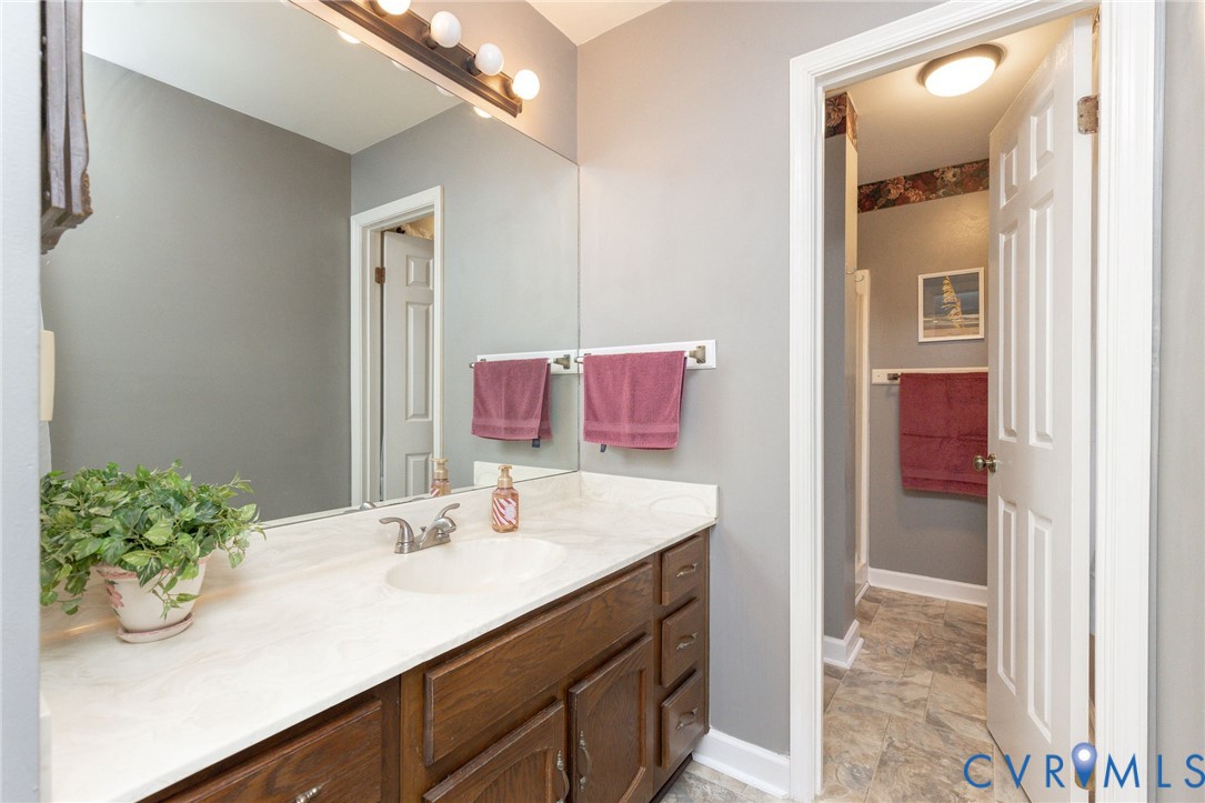 13909 Sterlings Bridge Road, Sterlings Bridge, Midlothian, VA 23112