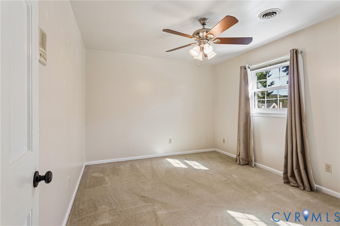 75 Knollwood Drive, Newport News, VA 23608