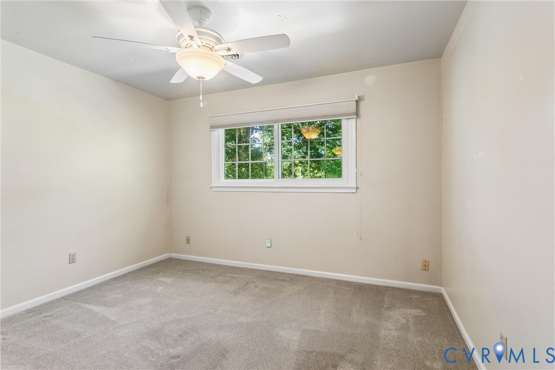 75 Knollwood Drive, Newport News, VA 23608