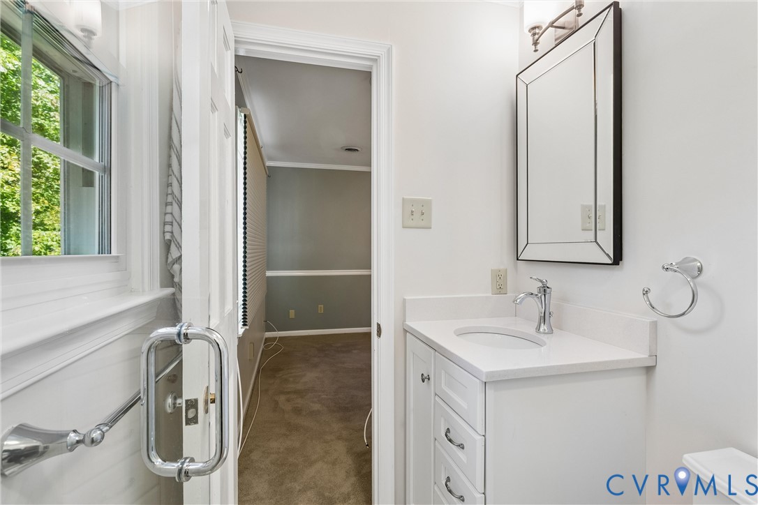 75 Knollwood Drive, Newport News, VA 23608