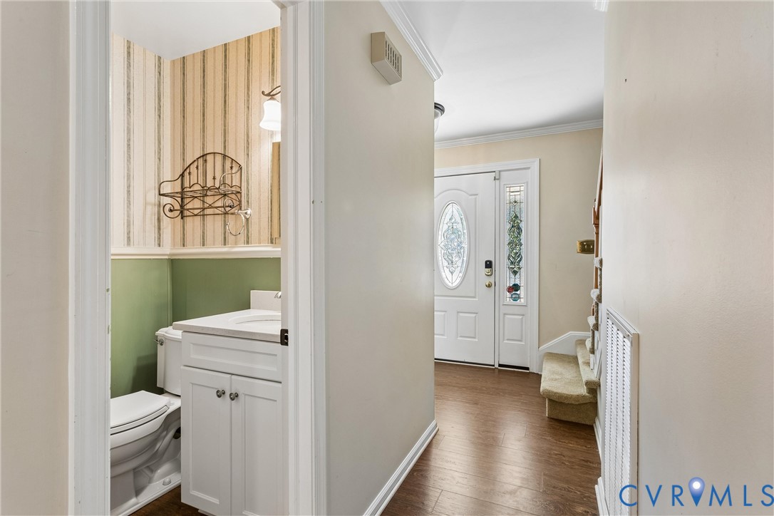 75 Knollwood Drive, Newport News, VA 23608