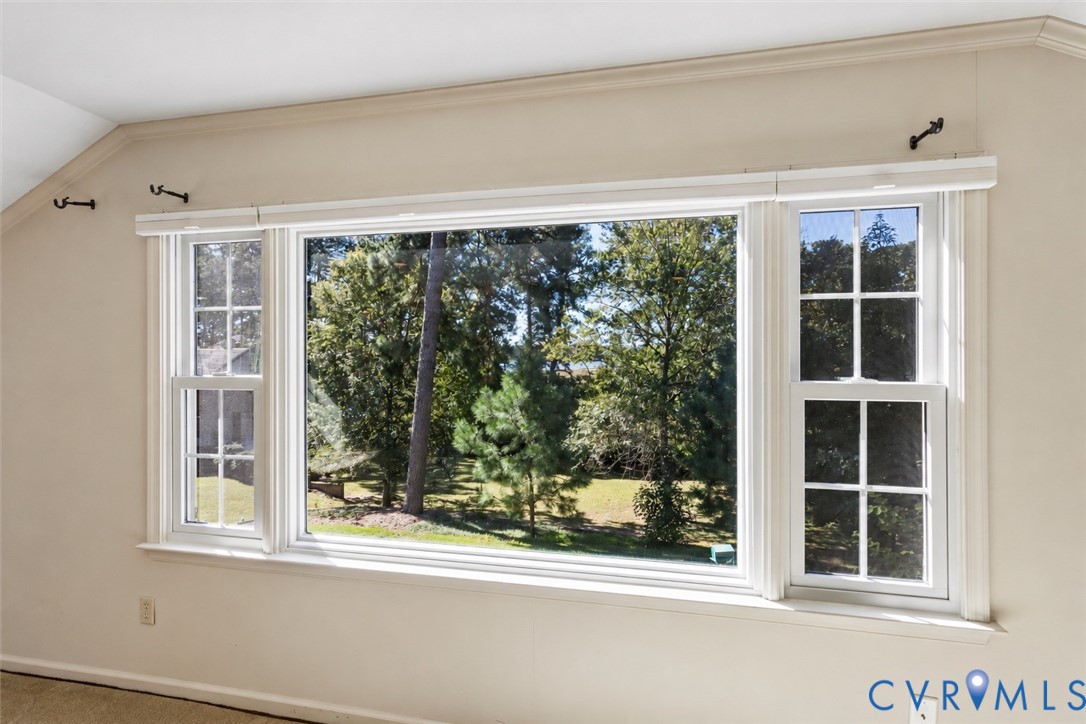 75 Knollwood Drive, Newport News, VA 23608