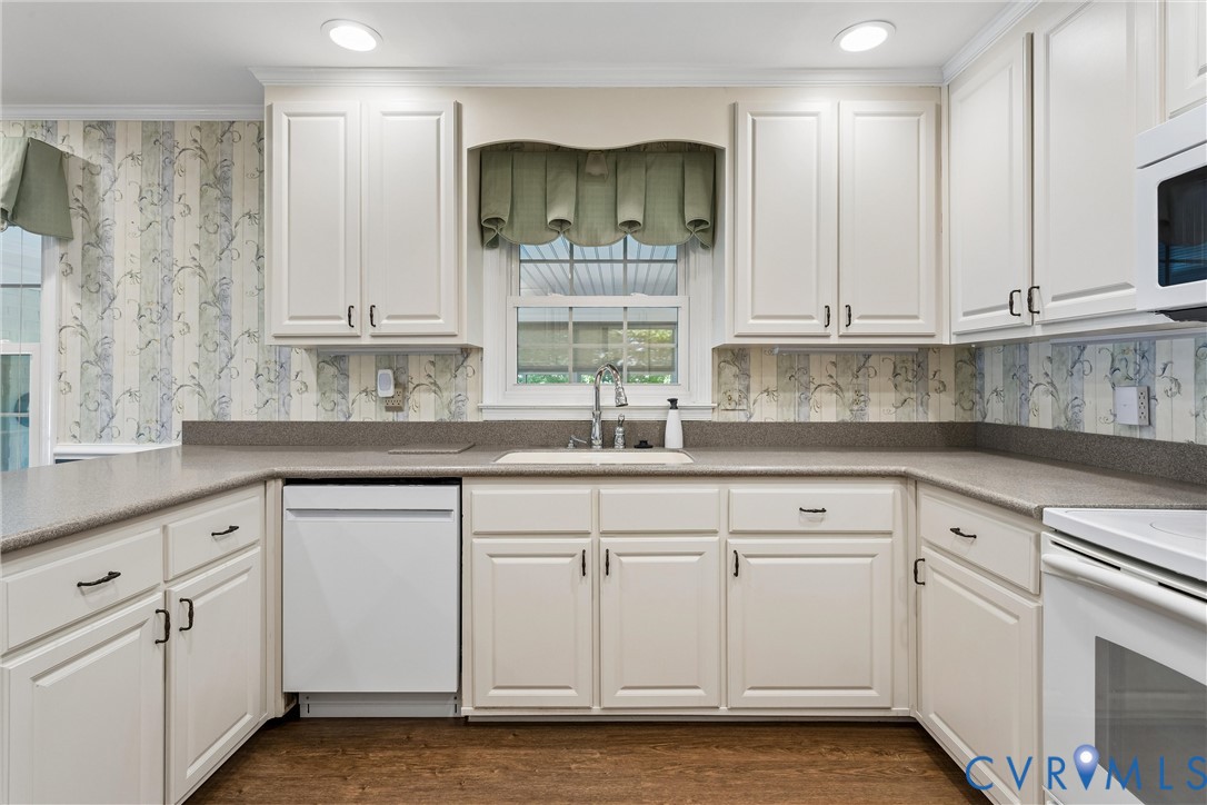 75 Knollwood Drive, Newport News, VA 23608