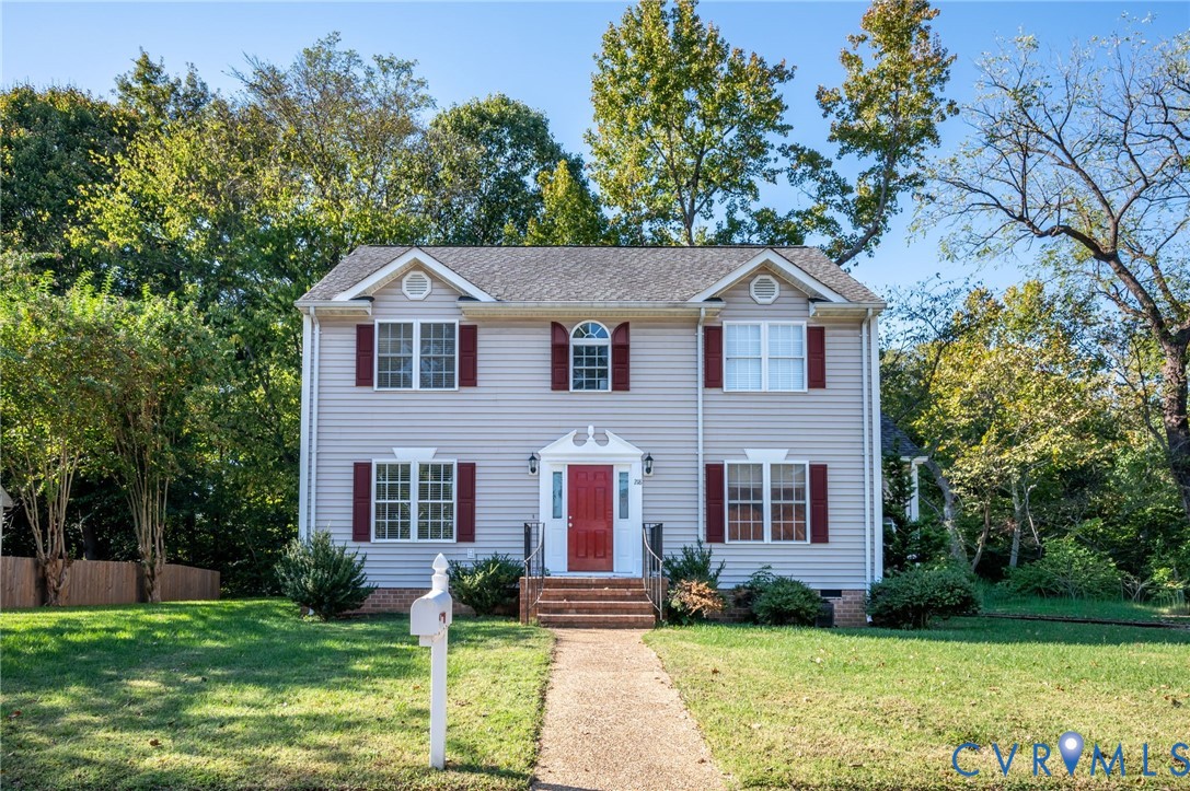 218 Breezy Hill Drive, Colonial Heights, VA 23834