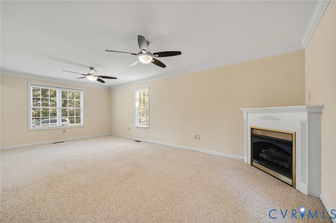 218 Breezy Hill Drive, Colonial Heights, VA 23834