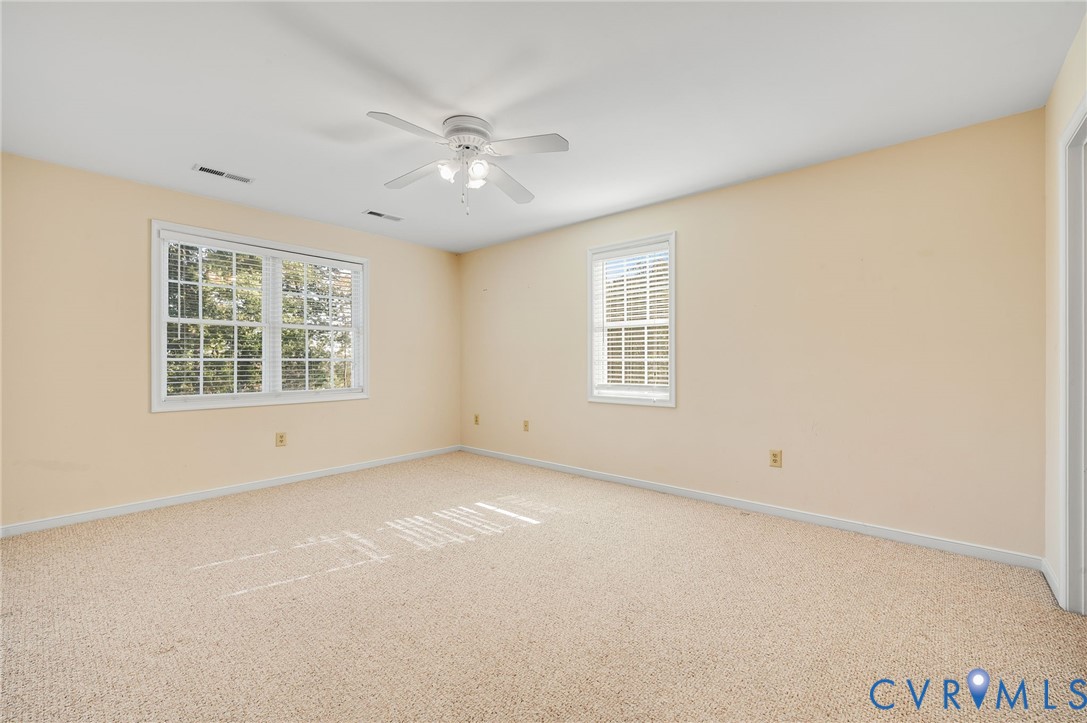 218 Breezy Hill Drive, Colonial Heights, VA 23834 218 Breezy Hill Drive, Colonial Heights, VA 23834