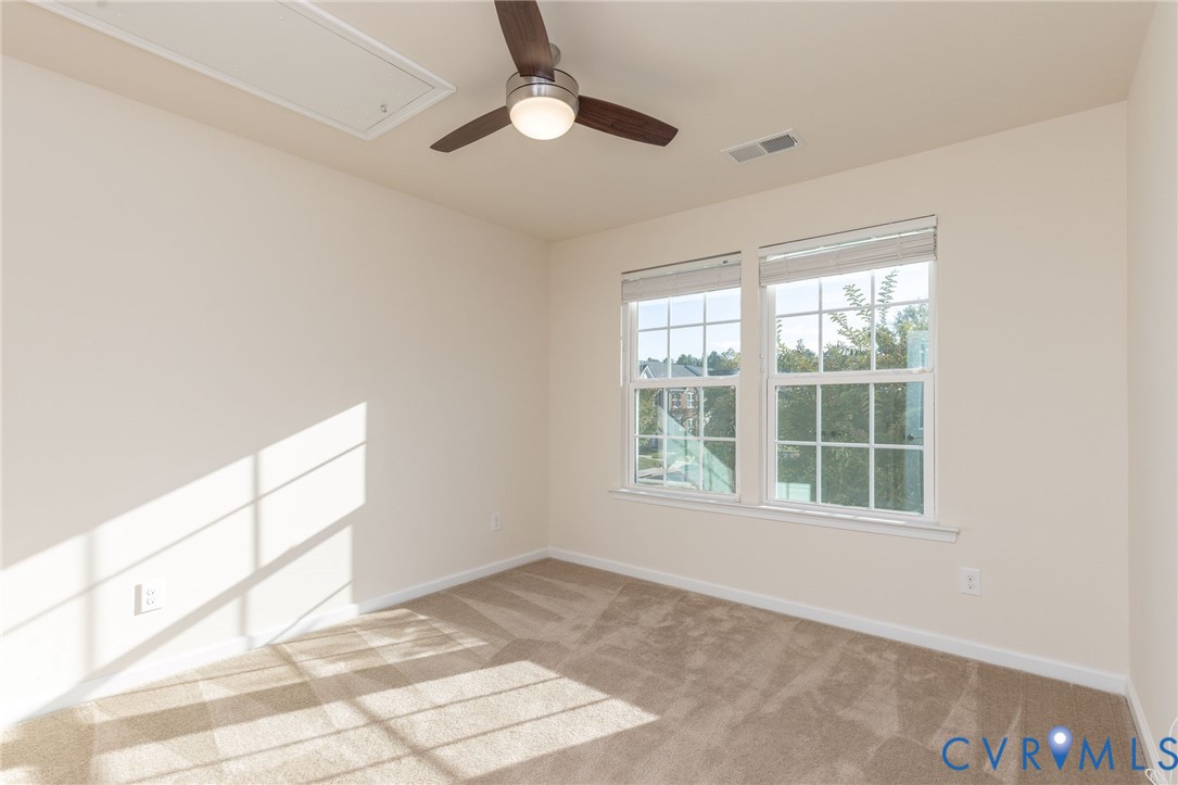 8084 Creekside Village Drive, Mechanicsville, VA 23111