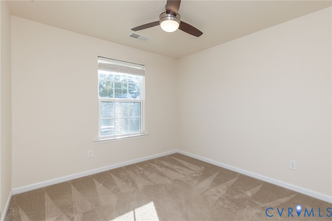 8084 Creekside Village Drive, Mechanicsville, VA 23111