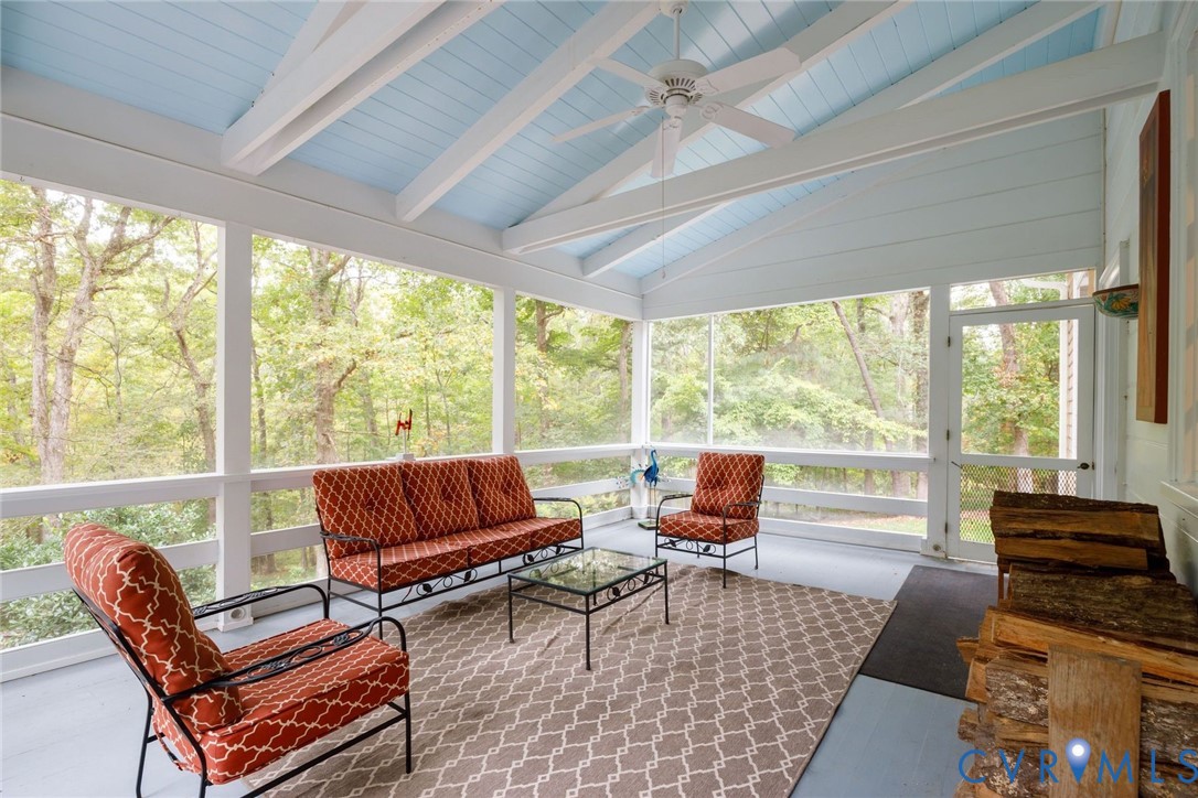 10 Dahlgren Road, Goochland, VA 23238