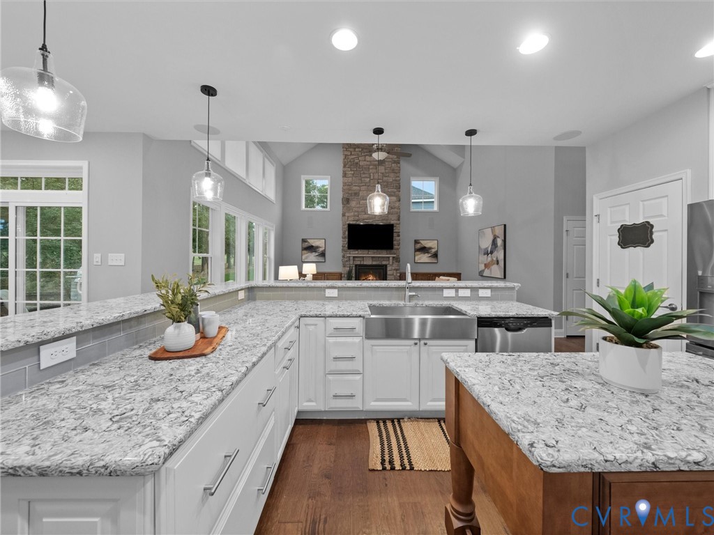 7224 Silverthread Drive, Moseley, VA 23120