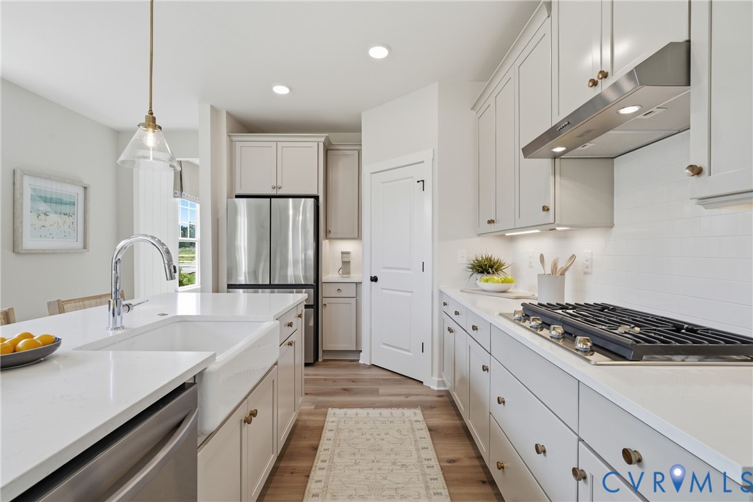 9003 Szalay Lane, Ashland, VA 23005
