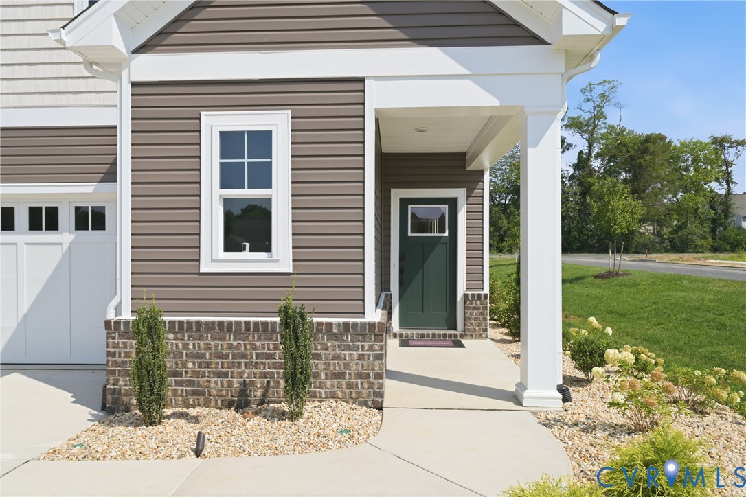 9003 Szalay Lane, Ashland, VA 23005