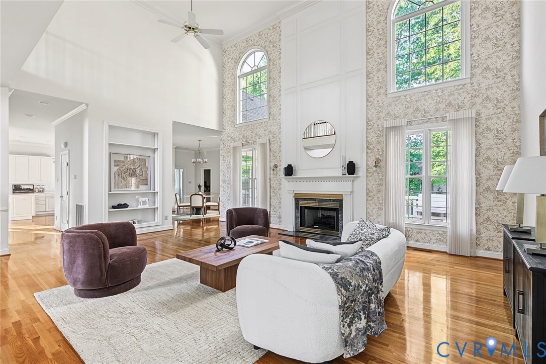 Breathtaking space to entertain friends and family.