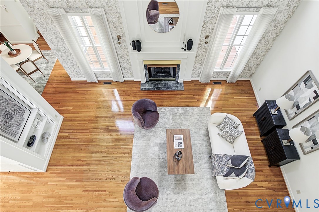 The cathedral ceilings in the living room make an impressive statement.
