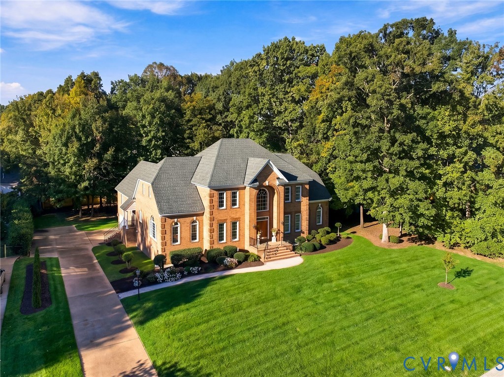 This stately brick Colonial sits proudly in Barrington's distinguished lake front community. This stately brick Colonial sits proudly in Barrington's distinguished lake front community.