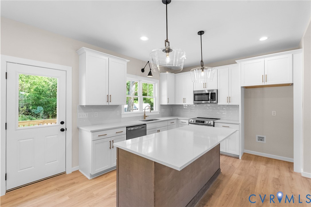8503 Sedgemoor Drive, Henrico, VA 23228 8503 Sedgemoor Drive, Henrico, VA 23228
