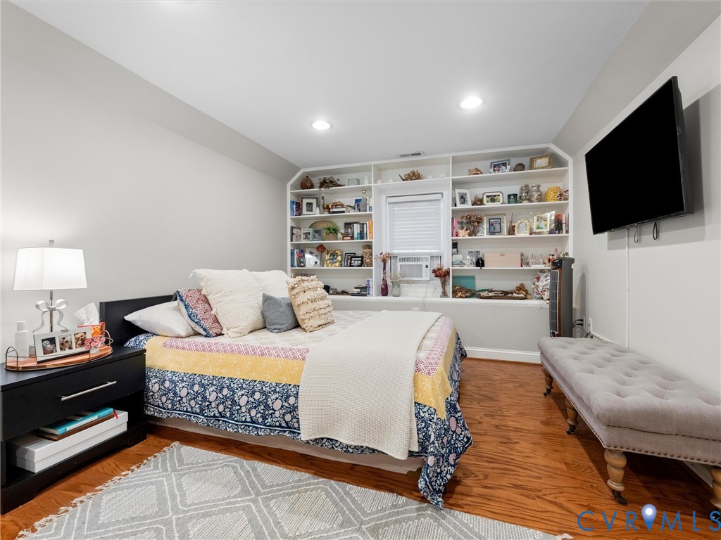 Upstairs Primary Bedroom