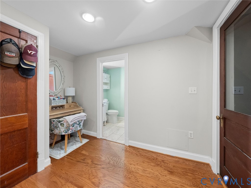 Upstairs Primary Bedroom
