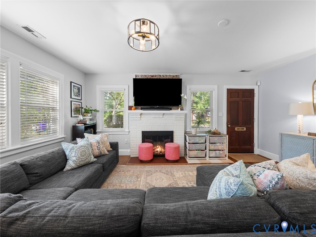 1207 W 45th Street, Richmond, VA 23225