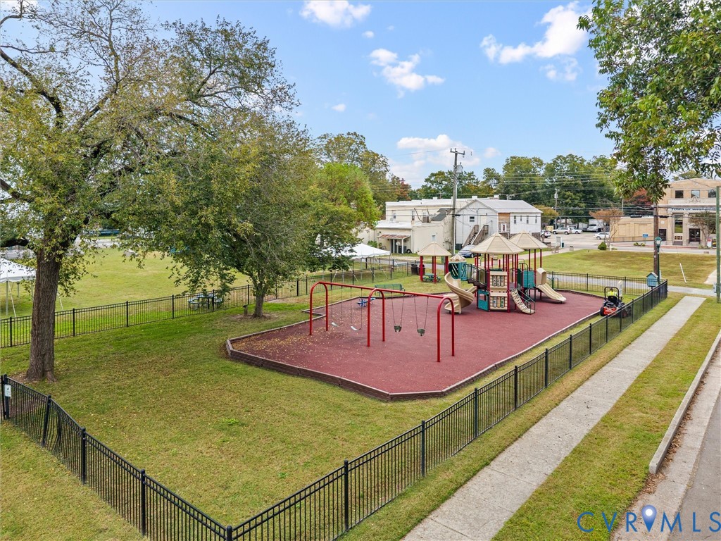 1018 Kirby Street, West Point, VA 23181