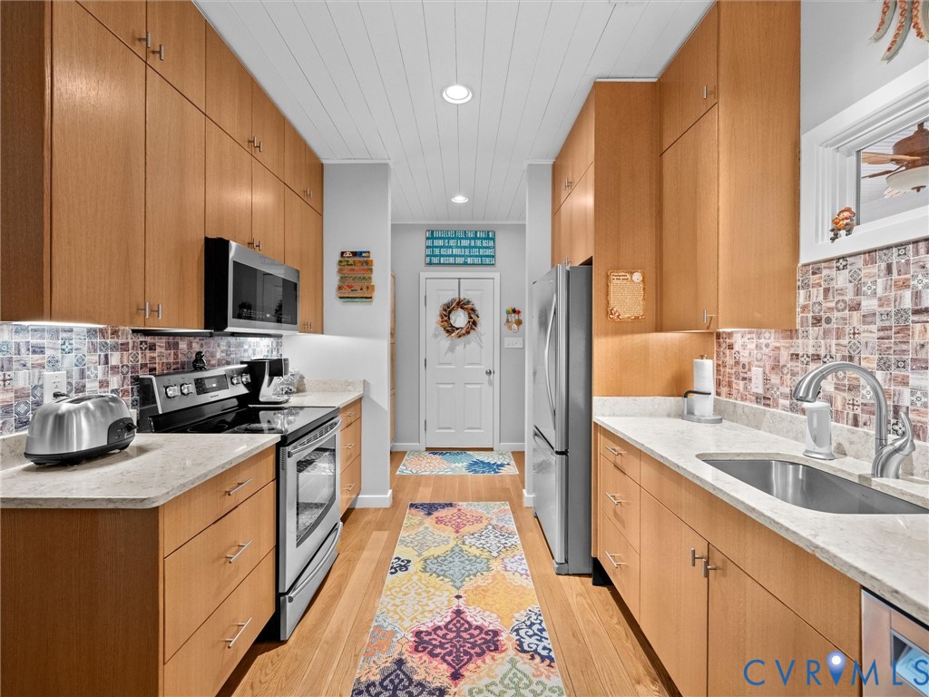 1018 Kirby Street, West Point, VA 23181 1018 Kirby Street, West Point, VA 23181