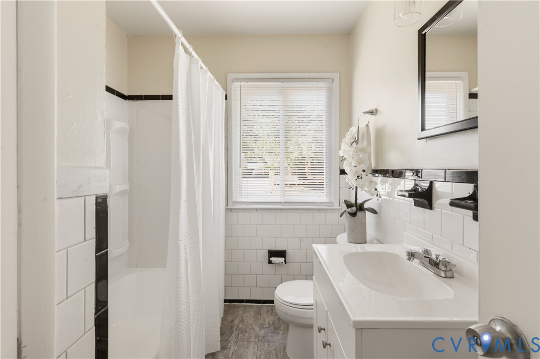 2563 Glendale Avenue, Petersburg, VA 23805