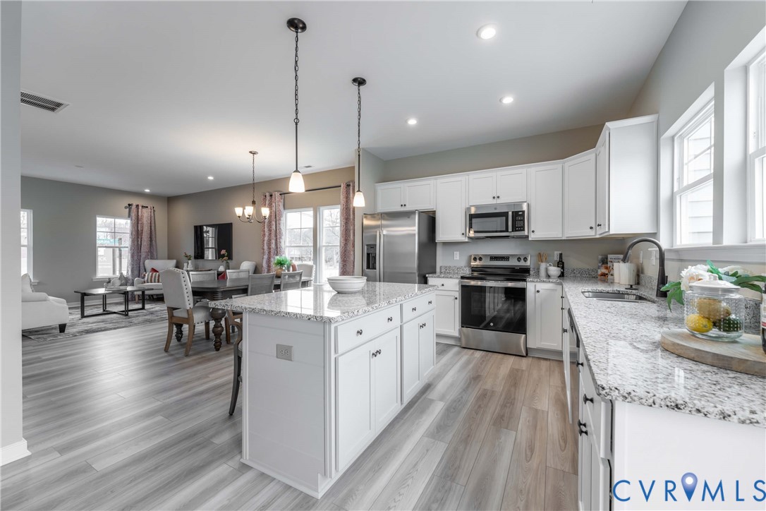 5514 Greenpark Way, Sandston, VA 23150