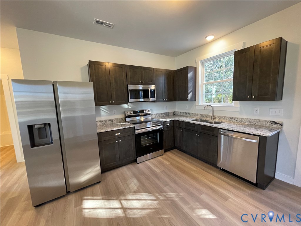 98 Sandy Brooke Lane, #2, Cumberland, VA 23040