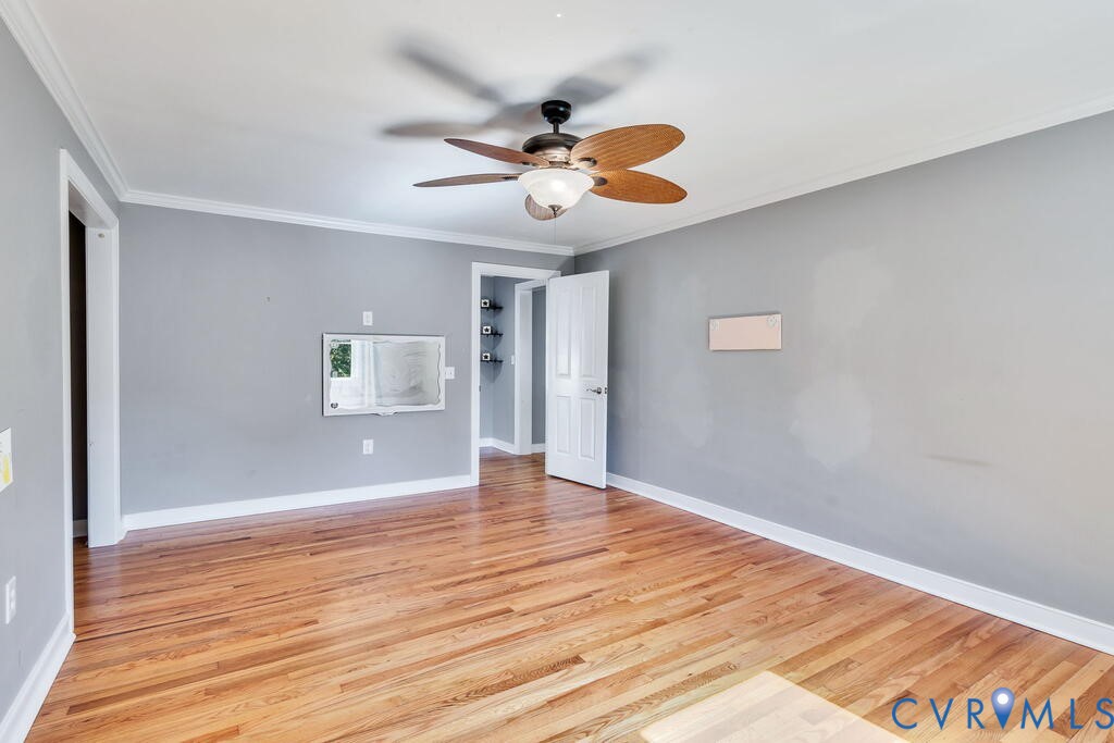 32 2nd Avenue, Kilmarnock, VA 22482