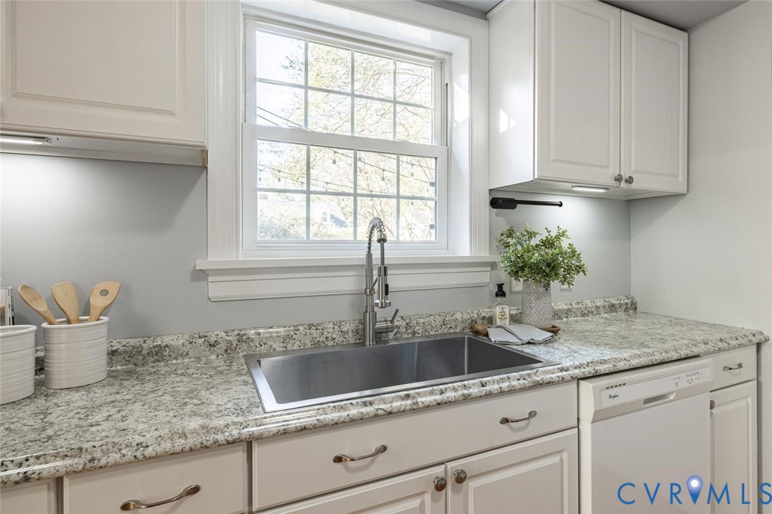 2309 Essex Road, Bryan Park, Henrico, VA 23228