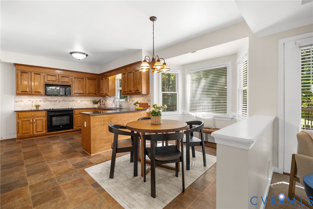 10264 Matthews Grove Lane, Hanover, VA 23116
