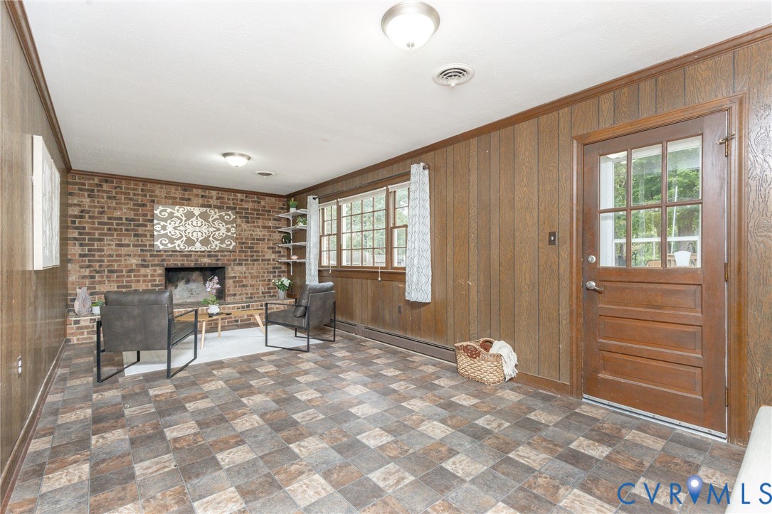 1st floor- access to rear yard
