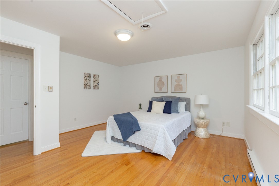3rd floor- HW- attached to full bath
