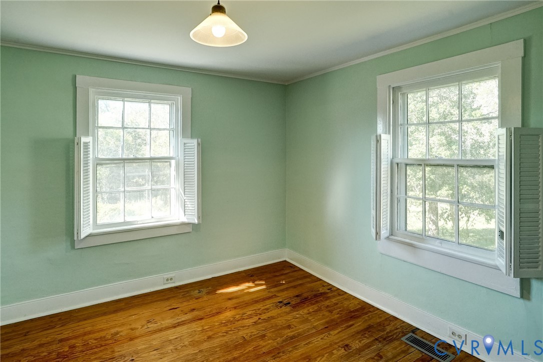 6452 W River Road, Vinyard Row Of Columbia, Columbia, VA 23038