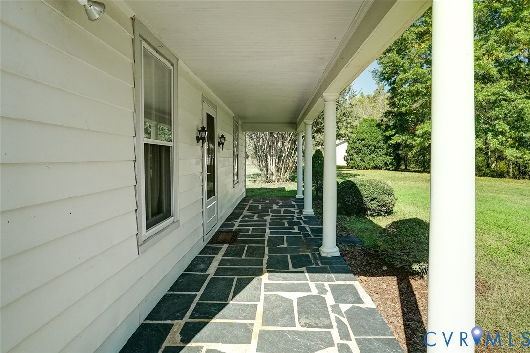 6452 W River Road, Vinyard Row Of Columbia, Columbia, VA 23038