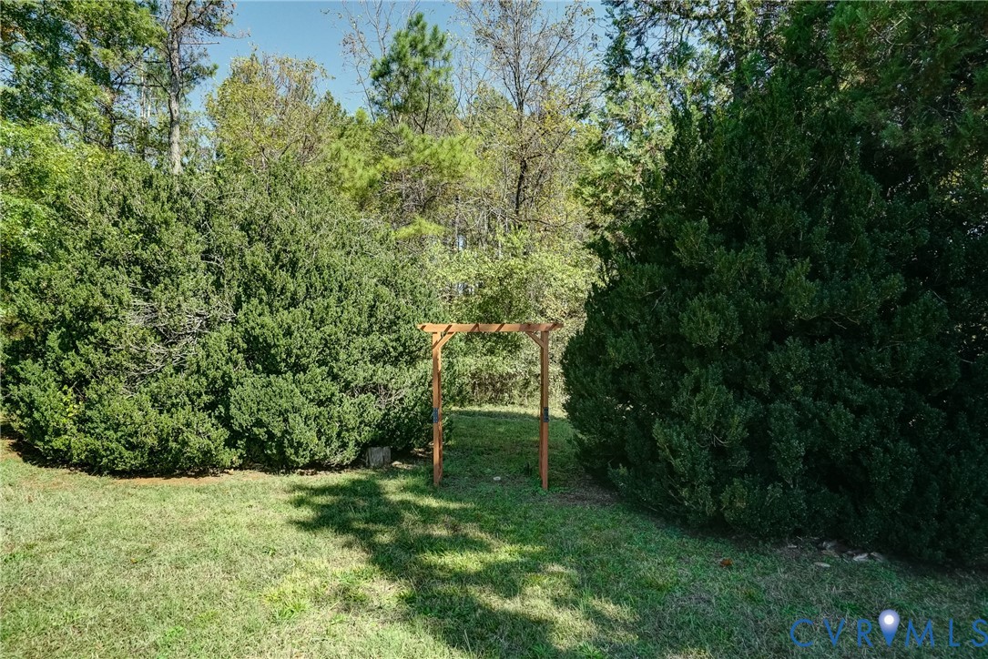 6452 W River Road, Vinyard Row Of Columbia, Columbia, VA 23038