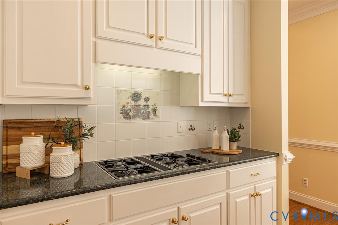 95 W Square Drive, Henrico, VA 23238